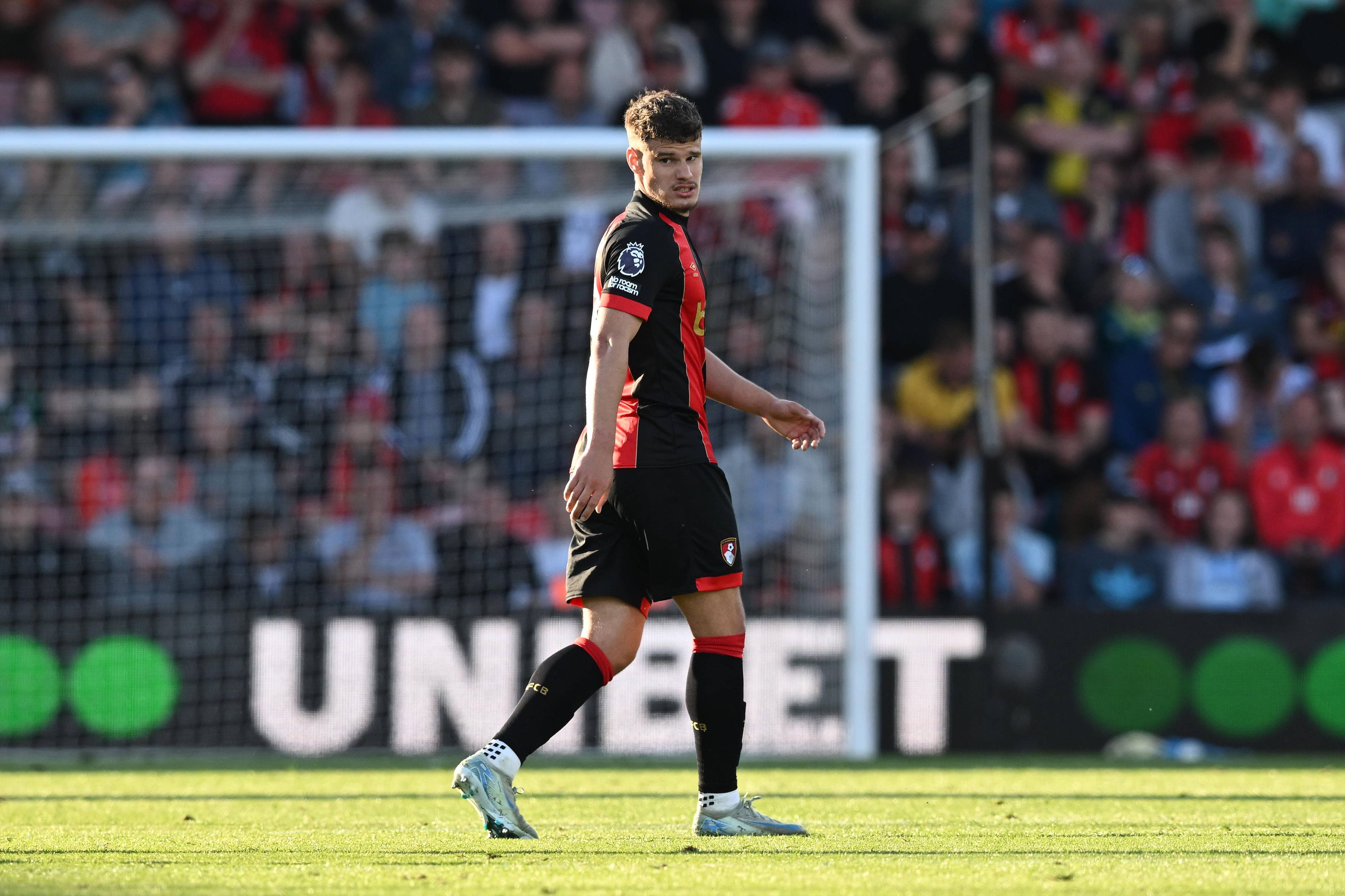 Kerkez Milos a Premier League álomcsapatában a legendás játékos szerint