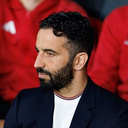 A Manchester United edzője 100 millió fontot költhet új játékosokra