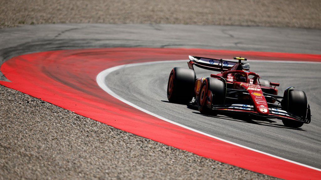 F1-hírek: Sainz volt a leggyorsabb a harmadik szabadedzésen