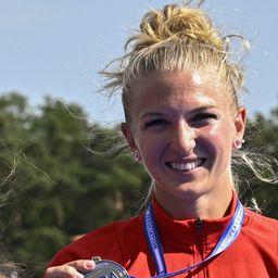 Opavszky Réka ezüstérmes kenu egyes 500 méteren