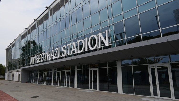 Hamarosan birtokba vehetik a szurkolók az új stadiont. (Fotó: nyiregyhaza.hu)