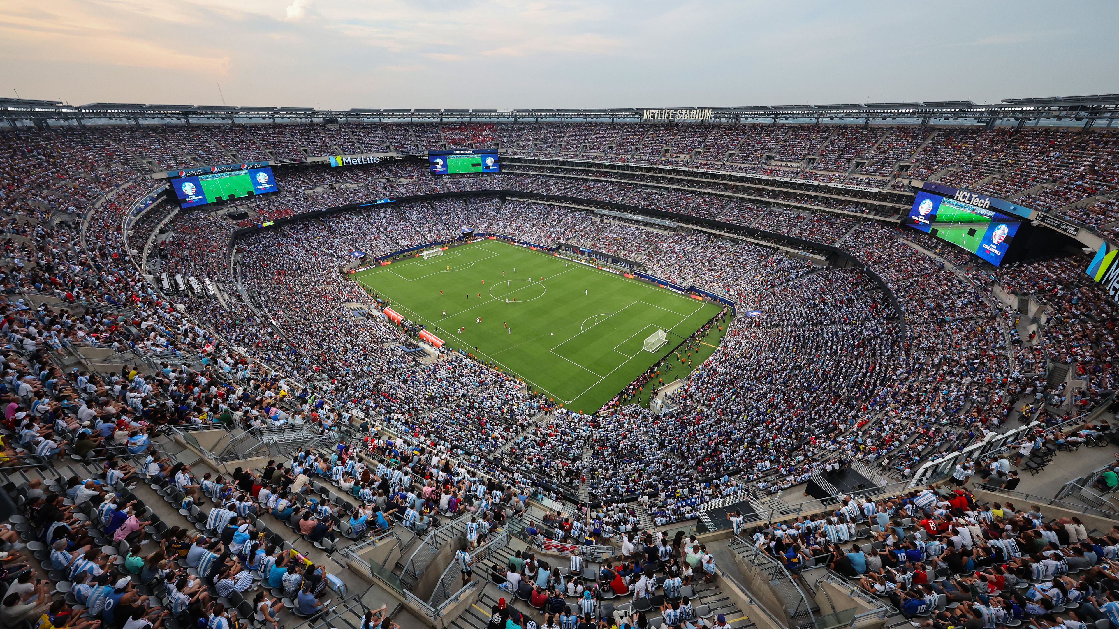 2026-ban a labdarúgó-világbajnokság döntőjét a New Jersey-i MetLife Stadionban rendezik, vajon Premier League mérkőzeseket is rendeznek itt a jövőben?