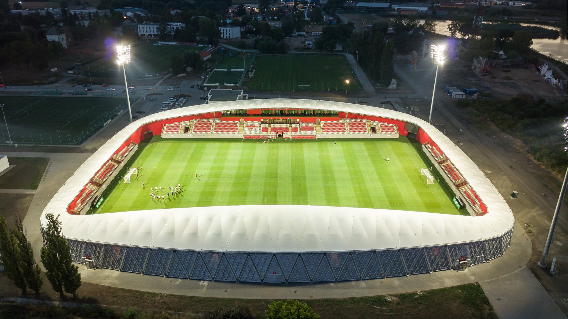 Konferencia-liga-mérkőzés a kisvárdai stadionban