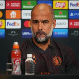 Videó: Pep Guardiola faképnél hagyta az ellene intézkedő rendőrt