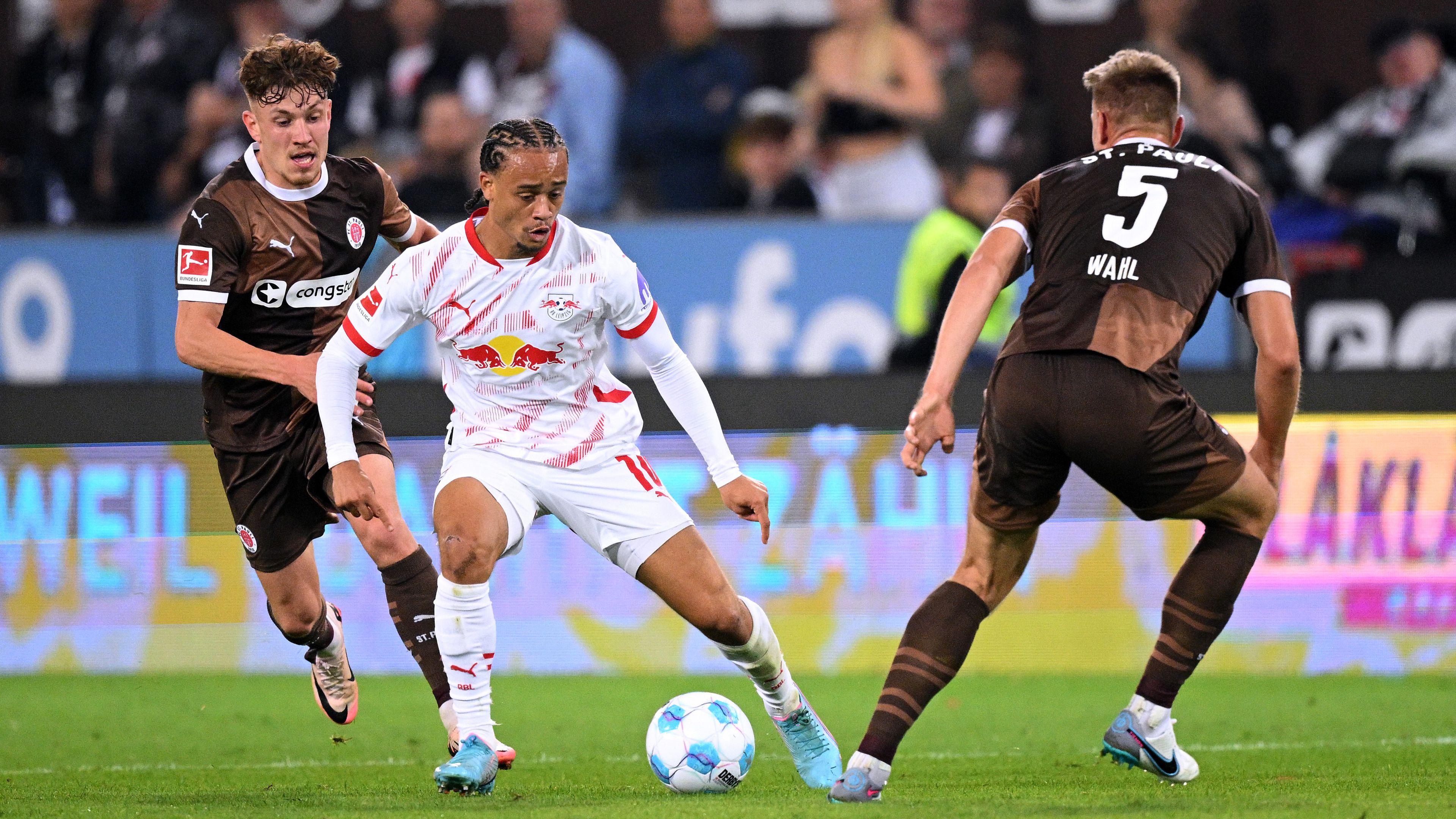 Helyzetek mindkét oldalt voltak, de gól egyik csapatnál sem a St.Pauli–RB Leipzig bajnokin