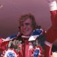 Több mint harminc stewardesszel szexelt Japánban, mielőtt felért a csúcsra – 46 évvel ezelőtt lett világbajnok az F1-legenda James Hunt + videó