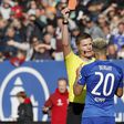 A VAR közbeszólt: Marc-Oliver Kempf nem úszta meg a kiállítást