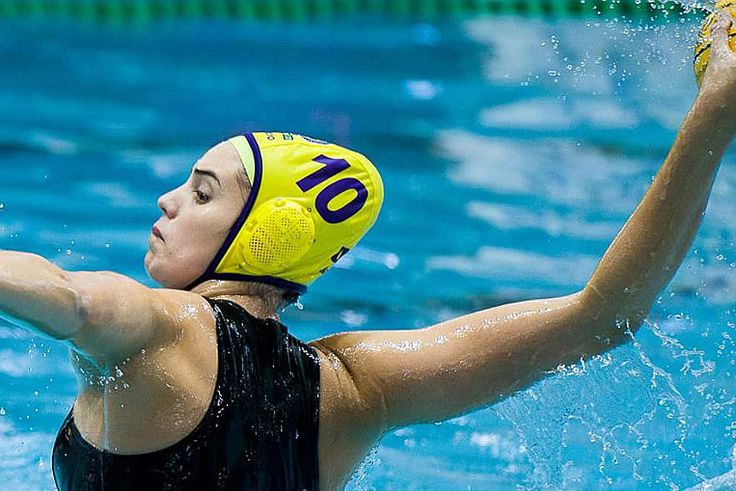 Parádés utolsó negyedének köszönhetően nyert az UVSE