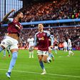 A klubrekorder duplájával tapad az Aston Villa az élmezőnyhöz