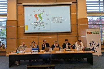 Komoly ügyek a szövetségnél (Fotó: www.skihungary.hu)