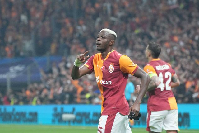 Osimhen a találkozó legjobbja