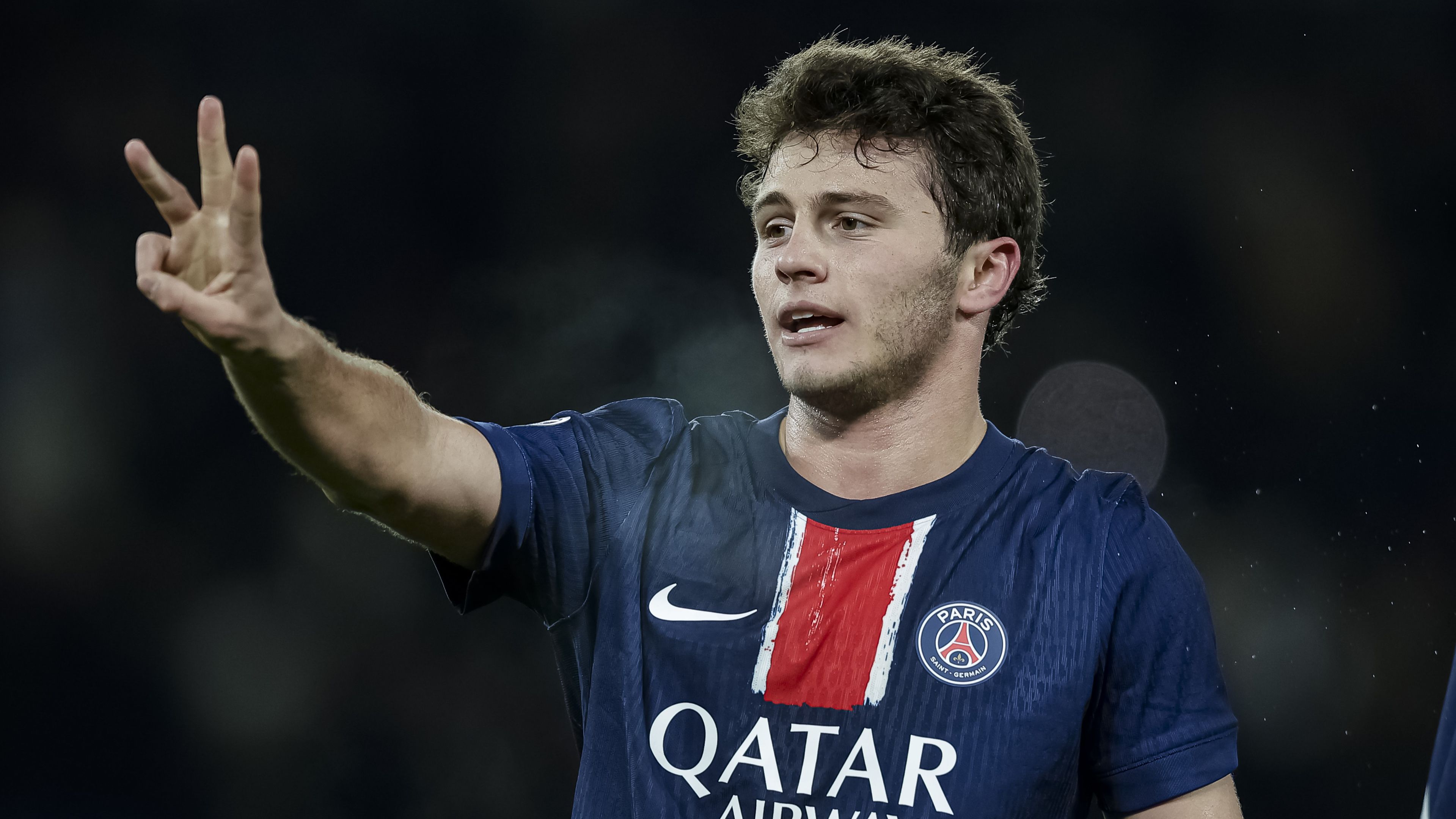 Könnyedén nyert és továbbra is veretlen a Paris Saint-Germain