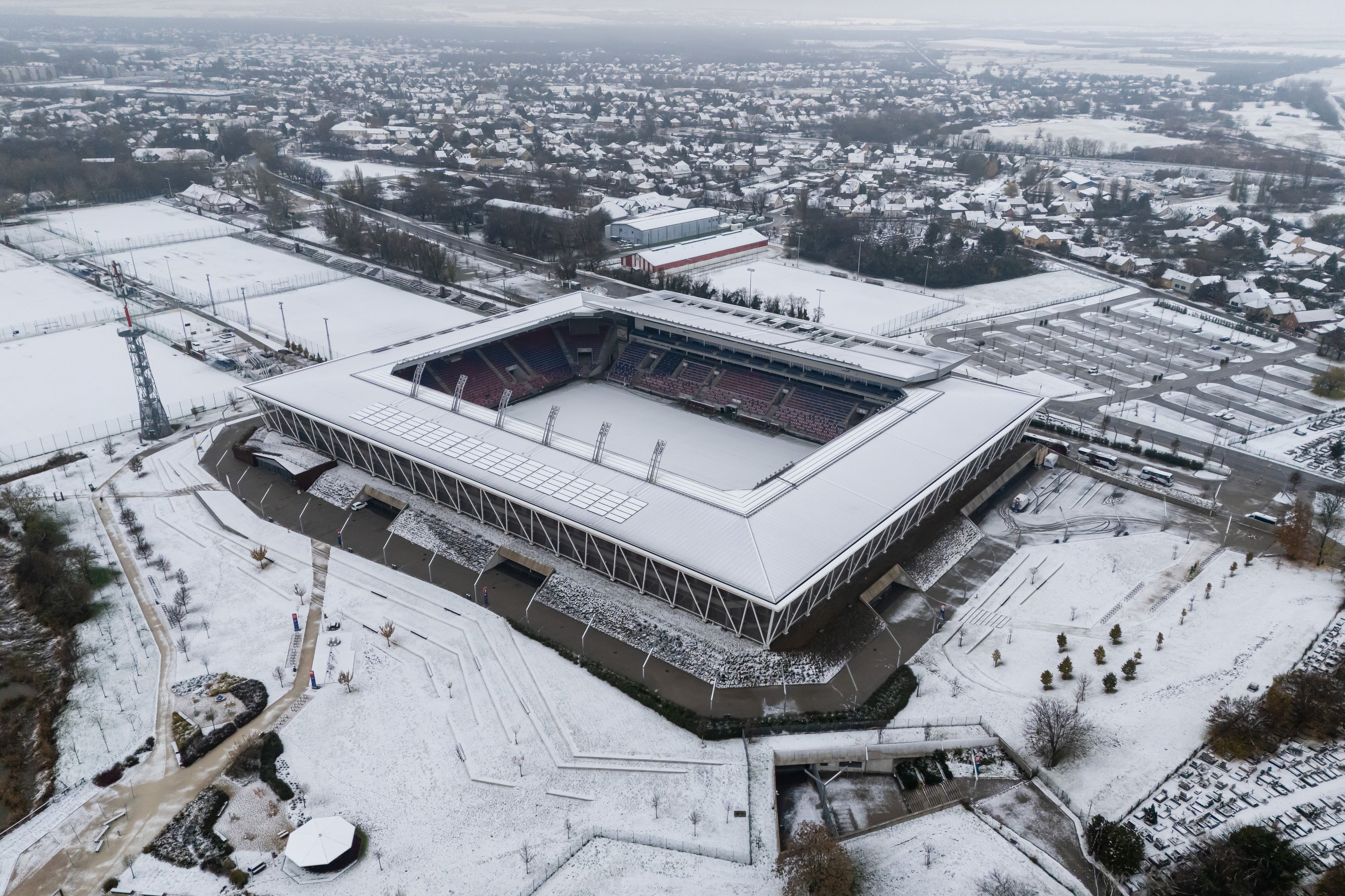 Nincsenek veszélyben a havazás miatt a hétvégi hazai futballmérkőzések