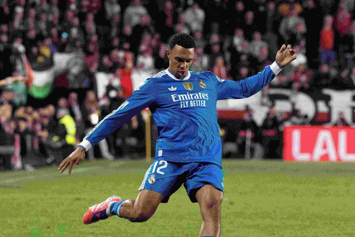 Nem sok lehetőség jutott eddig az angolnak