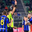 A piros lap és a potyagól után hazai pályán kapott ki az Inter – videóval