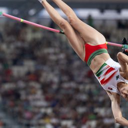Sportpszichológus lesz a rúdugrás új királynője