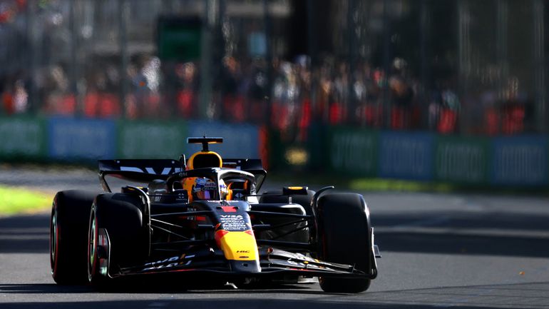 Max Verstappen indulhat az élről