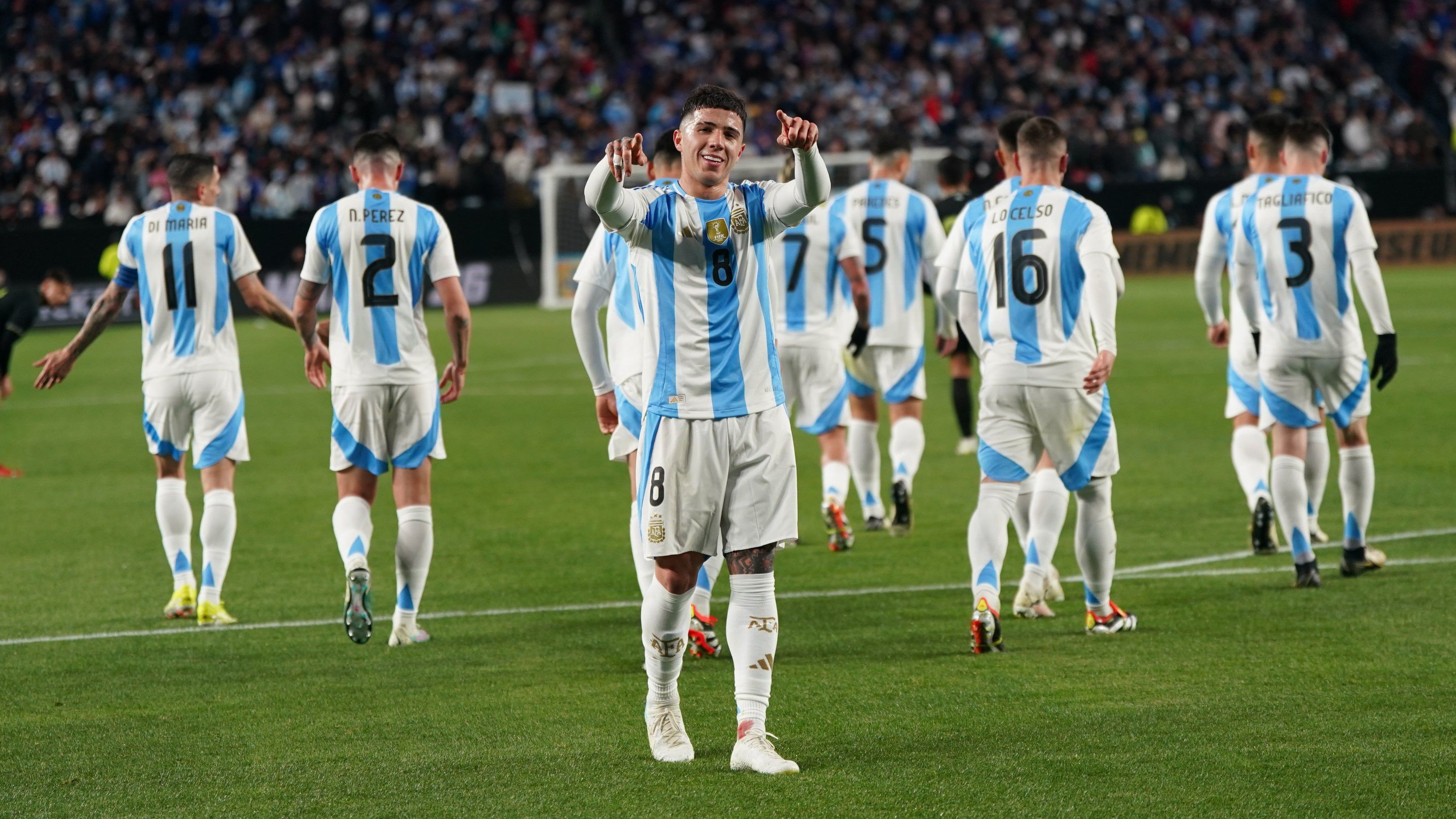Remek összjáték után Enzo Fernández (8) szerezte az argentinok második gólját (Fotó: Twitter/Selección Argentina)