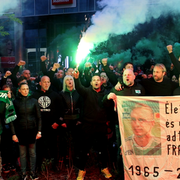 Így emlékeztek meg a Fradi-szurkolók Simon Tiborról – videóval