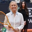 Boldogan üzent rajongóinak Navratilova, immáron teljesen tünetmentes – videóval