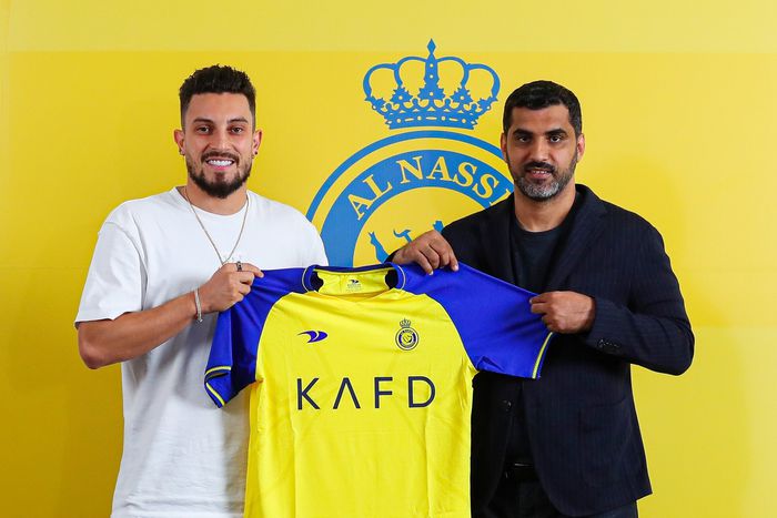 Alex Telles az Al-Nasszrnél folytatja (Fotó: Al-Nasszr/Twitter)