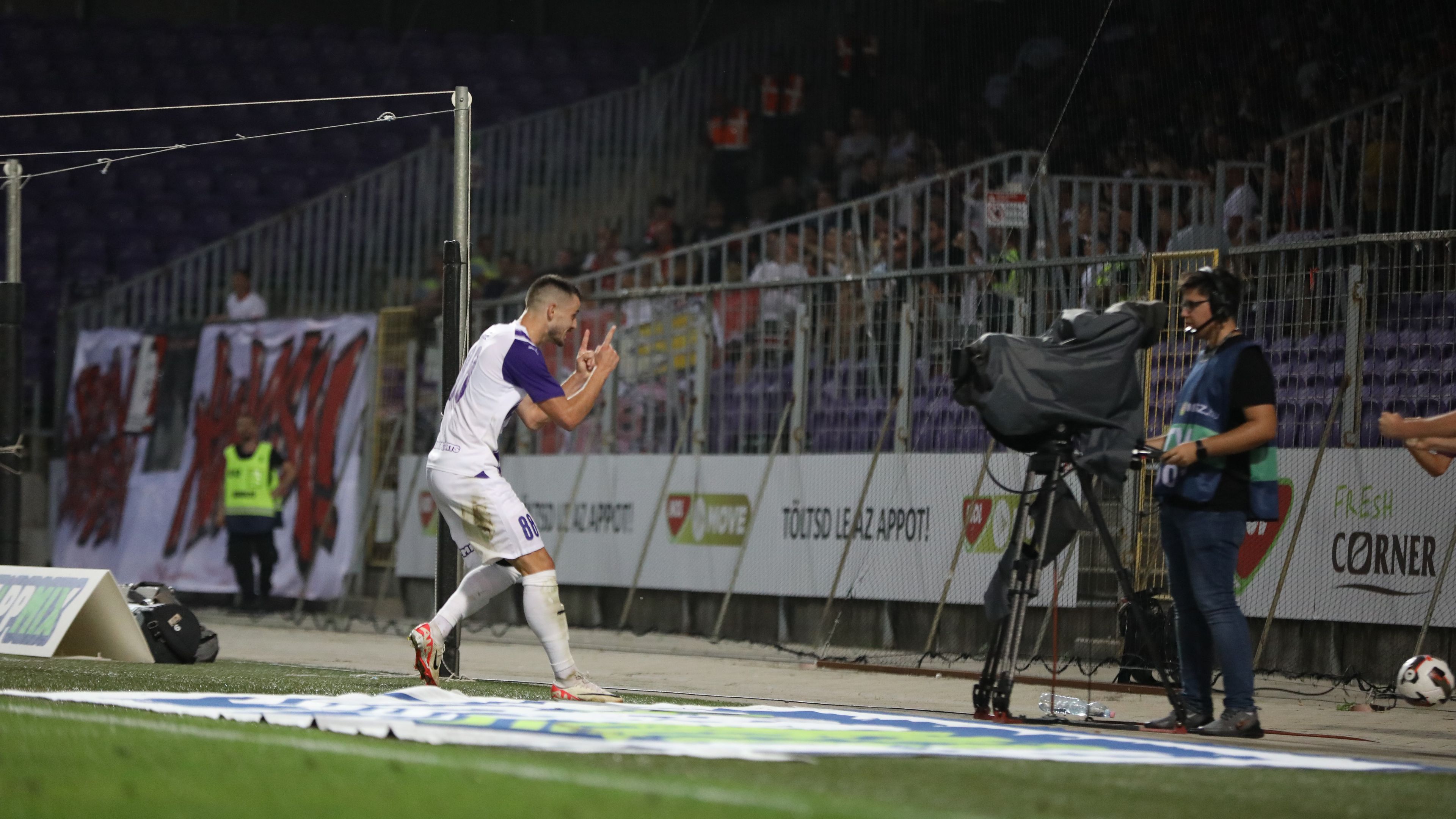 Élő eredménykövető: az Újpest már két góllal vezet a Debrecen ellen