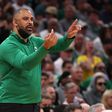 Szexbotrány az NBA-ben: munkahelyi viszony miatt az egész szezonra eltiltották a sztárcsapat edzőjét