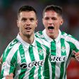 Hiába az argentin bombája, a hajrában kikapott a Betis; az eső elmosta az Atalanta bajnokiját