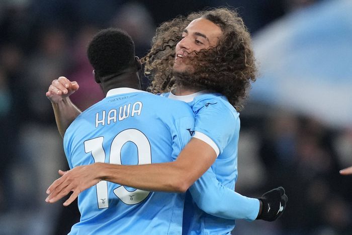 Hozta a kötelezőt a Lazio