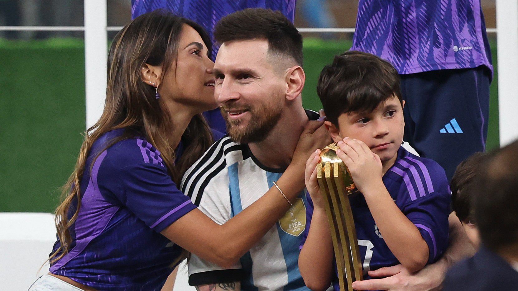 A Messi családhoz már csatlakoztak Suárezék Rosarióban (Fotó: Getty Images)