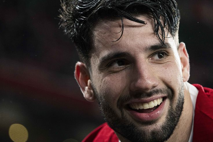 Szoboszlait Ronaldóhoz hasonlították; Szalainak segít Azahriah – délelőtti hírösszefoglaló