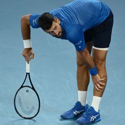 Djokovics feladta az elődöntőt az Australian Openen