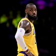 LeBron James tovább javítja saját rekordját: itt az NBA All Star-gála névsora!