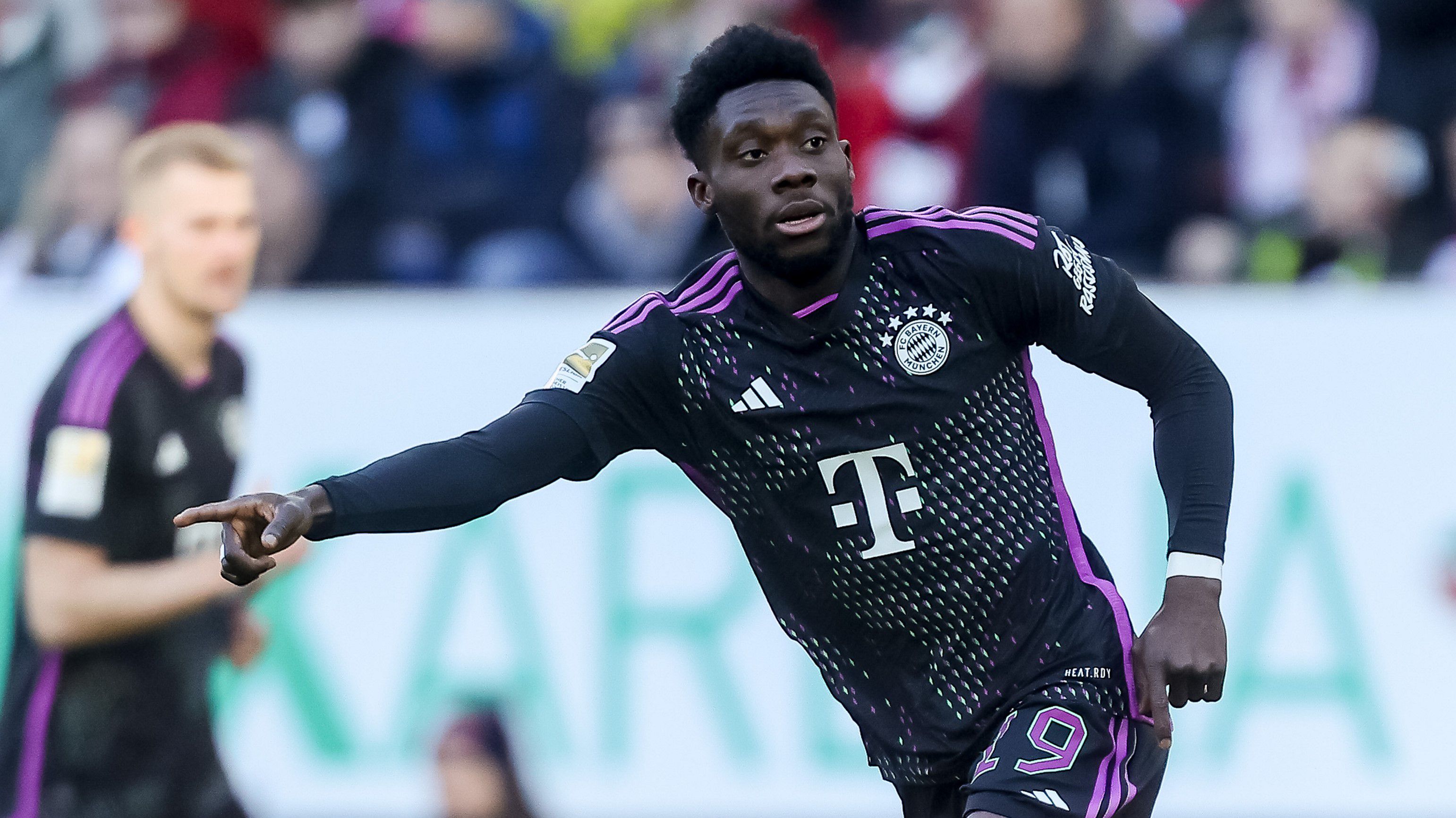 Alphonso Davies müncheni jövője bizonytalan, a Real Madrid érdeklődik iránta