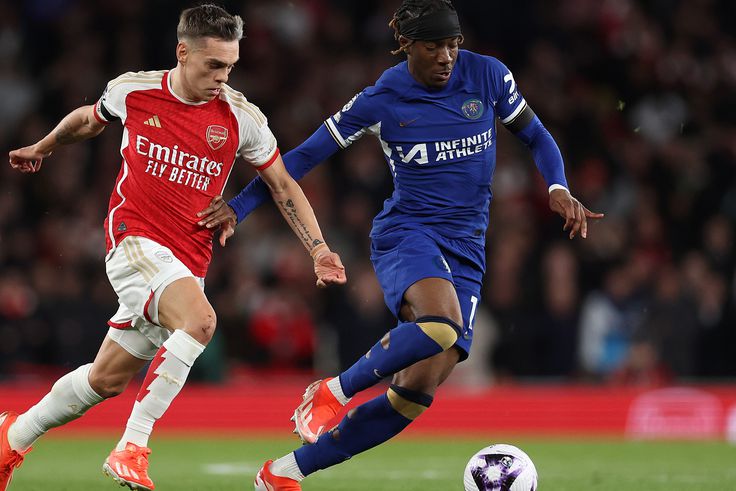 A Magyar Kupa döntőjébe jutott a Paks; az Arsenal rangadót nyert – reggeli hírösszefoglaló