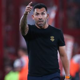 Kórházba kellett szállítani a Manchester United korábbi csatárát