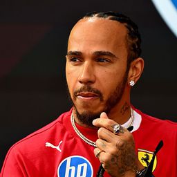Lewis Hamilton szerint Piastri jó úton halad a világbajnoki cím felé
