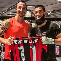 Egy új karrier kezdete? Ibrahimovic a ketrecben találkozott a UFC egyik legjobbjával – videóval
