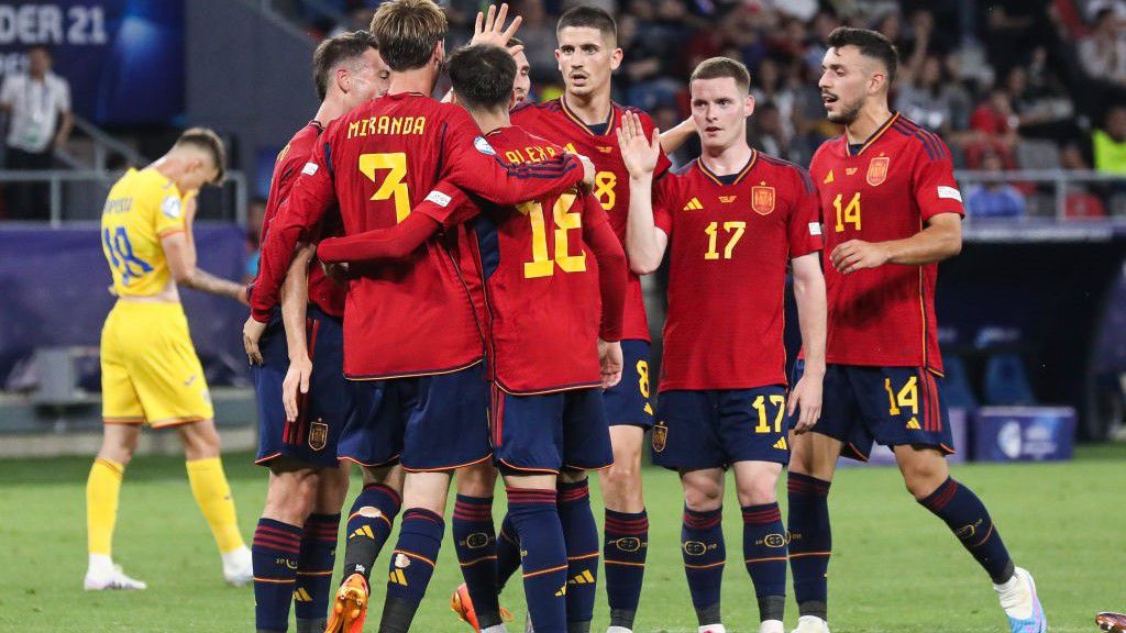 A spanyol válogatott a korosztályos Európa-bajnokság végső győzelmére is esélyes, ezért meglepetés lenne, ha nem nyerne a horvátok ellen. (Fotó: Getty Images)
