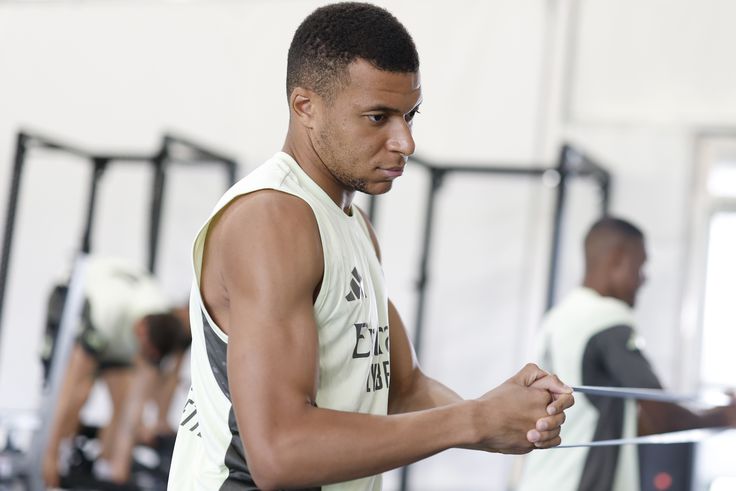 Kylian Mbappé játéka továbbra is kérdéses – öt kilót fogyott a vírusfertőzés miatt