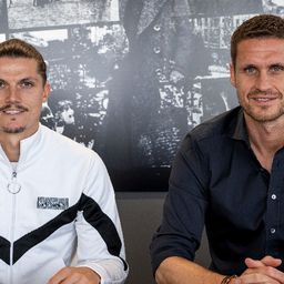 Hivatalos! A Bayerntől igazolt a Dortmund