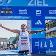 Botrány árnyékolta be a maratoni világcsúcsot – videóval