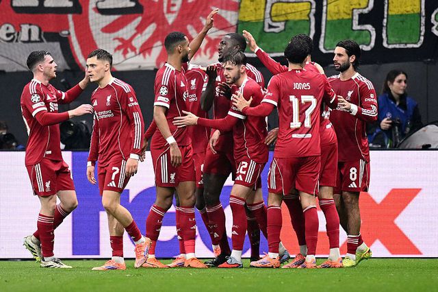 Szoboszlai Dominikre és a Liverpoolra ezútta a Brentford vár (Fotó: Getty Images)