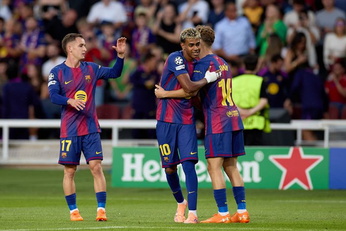 Lamine Yamalék a Stamford Bridge-ről hoznák el a három pontot