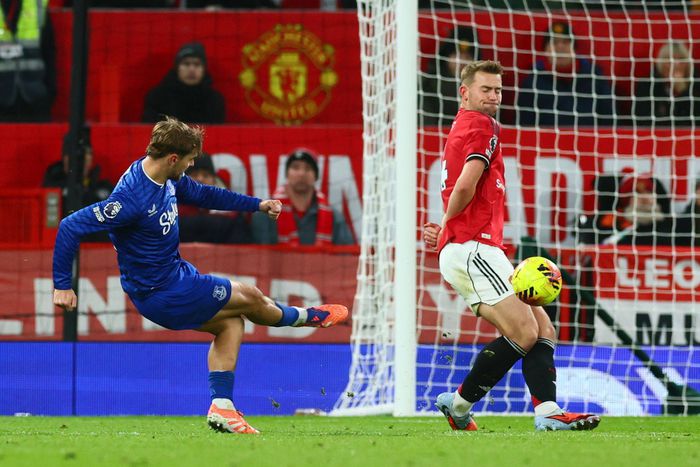 Ez a pazar tekerés három pontot hozott az Evertonnak