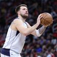 NBA: Luka Doncic megint varázsolt, LeBron James rekordját érte utol