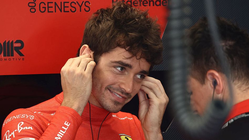 Charles Leclerc öt futamot nyert a Ferrarival