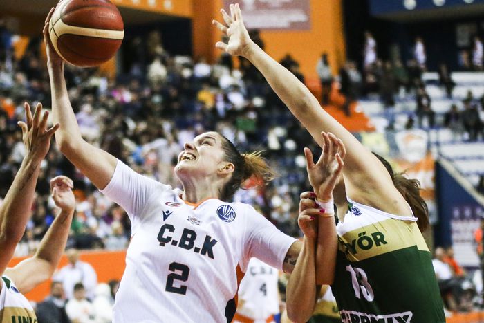 Kiss Virágék bejutottak az elődöntőbe