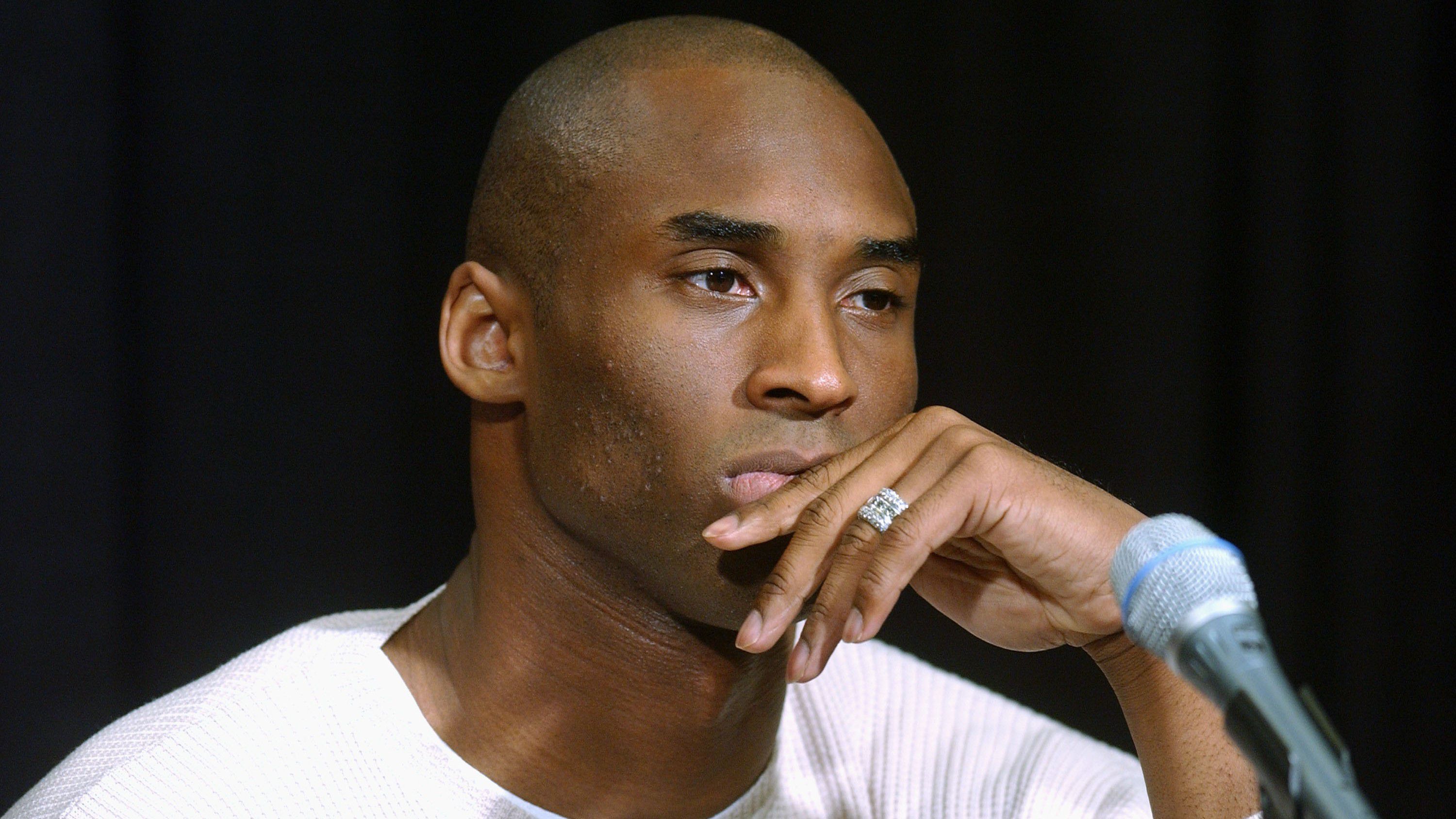 Igazságtalanul bemocskolták Kobe Bryant szüleit a bajnoki gyűrű miatt