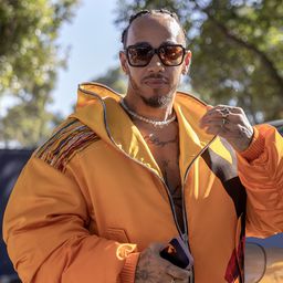 Hamilton szakított kedvesével, de már társkeresőn keresi az igazit